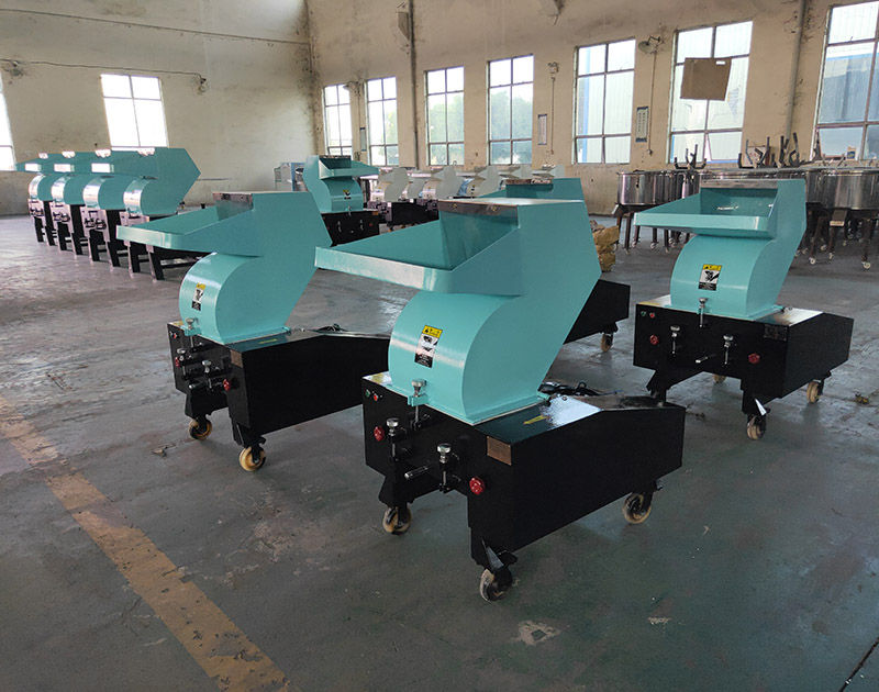 Common Faults of Plastic Shredders: Quick Solutions for Material Jamming, Excessive Dust, and Blade Overheating