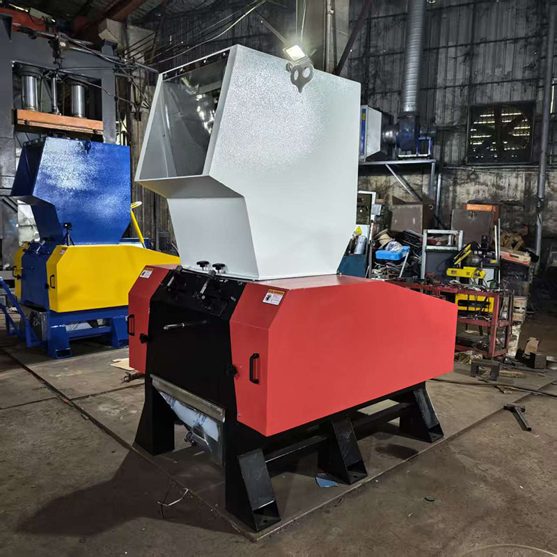 Sprue Shredder: Specialized Equipment for Injection Molding Hard Scrap Recycling